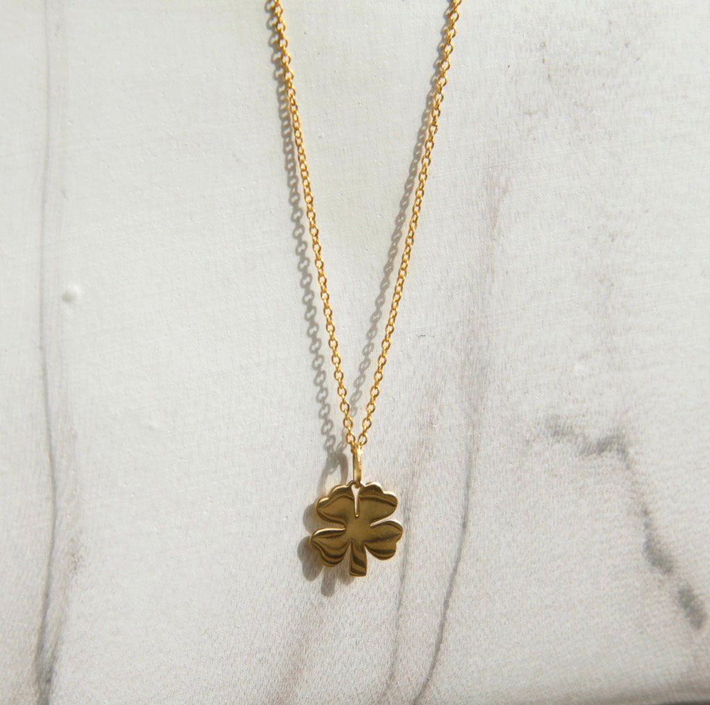 Clover necklace