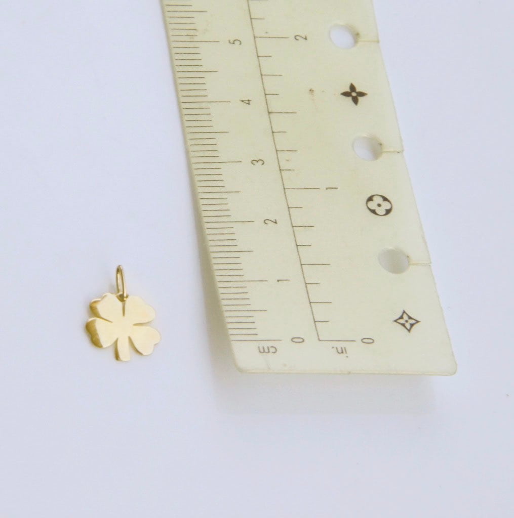 14k solid Gold Clover necklace, Mini clover pendant, Luck necklace, Gold clover necklace,  Minimalist jewelry