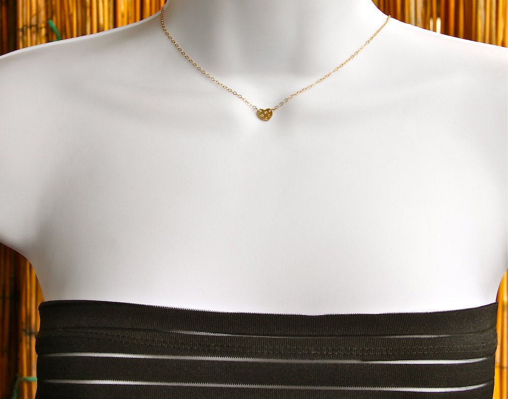 Mini heart necklace